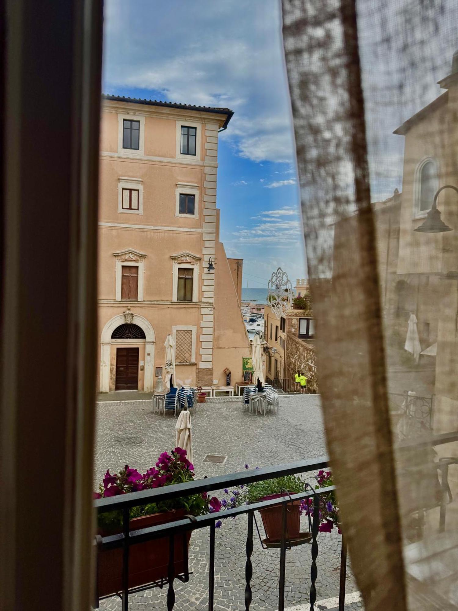 Il Vicolo B&B Giubileo Nettuno Exterior photo